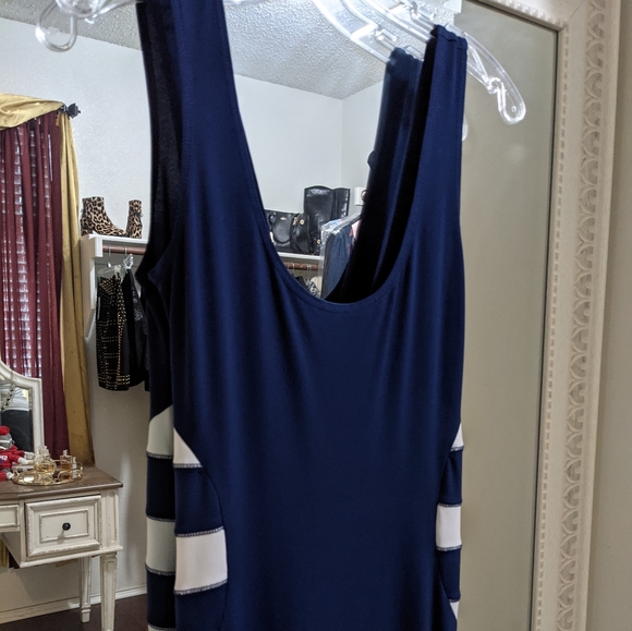 Summer Backless Maxi Dress - Picture 2 of 14